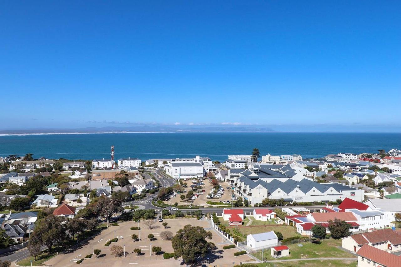 Whale Coast All-Suite-Hotel - Dcc Hotel Group Hermanus Exterior photo